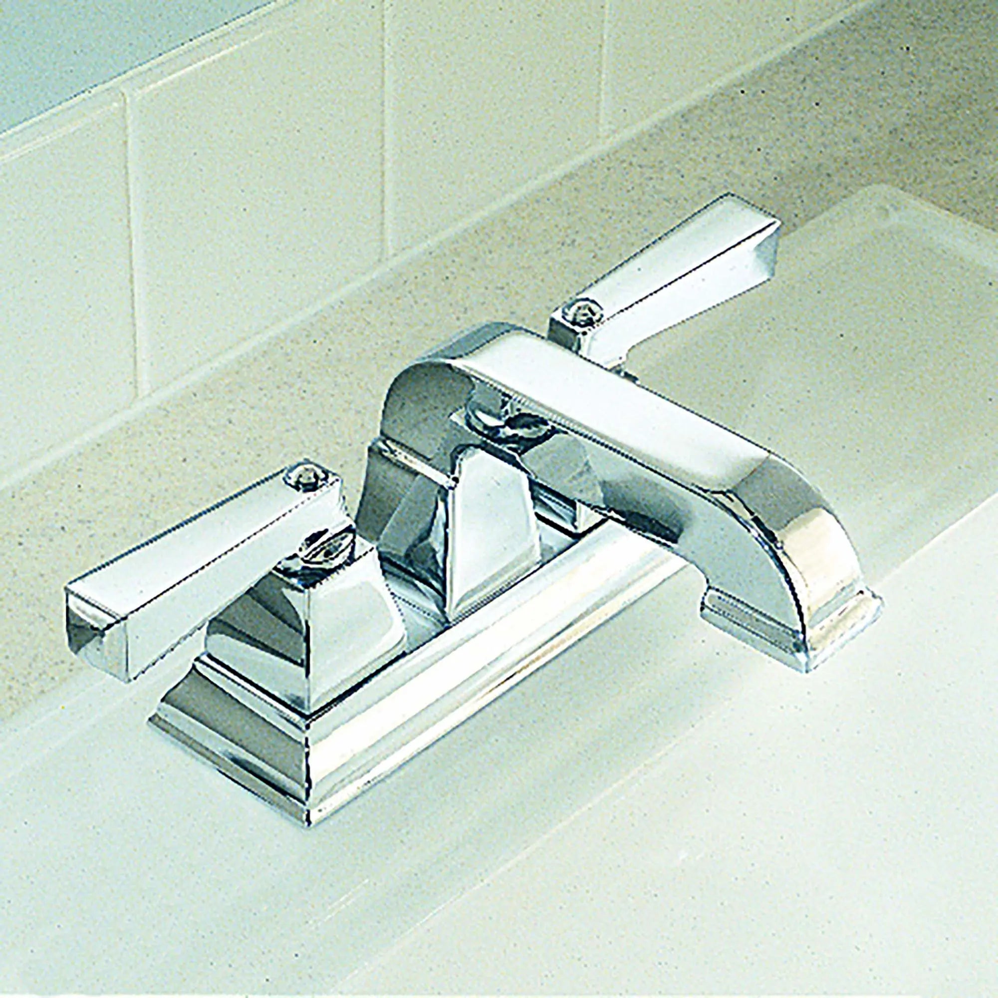 Town Square 2-Handle 4 Inch Centerset Bathroom Faucet — thumbnail 3